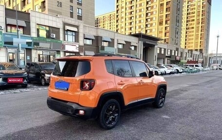 Jeep Renegade I рестайлинг, 2018 год, 1 300 000 рублей, 2 фотография