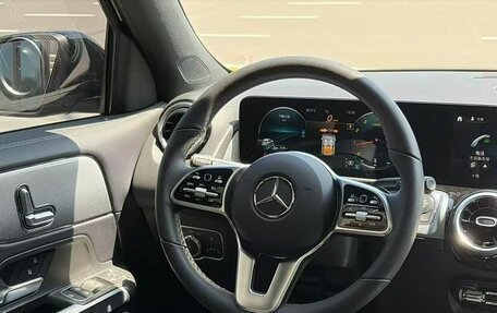 Mercedes-Benz GLB, 2021 год, 2 390 002 рублей, 12 фотография