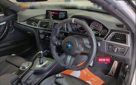 BMW 3 серия, 2018 год, 1 800 000 рублей, 6 фотография