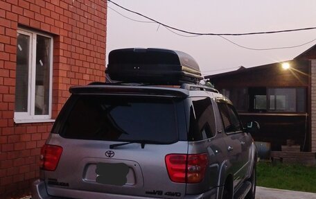 Toyota Sequoia II рестайлинг, 2001 год, 1 950 000 рублей, 16 фотография