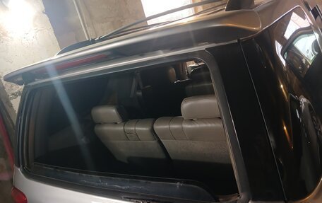 Toyota Sequoia II рестайлинг, 2001 год, 1 950 000 рублей, 38 фотография