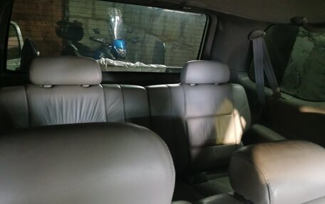 Toyota Sequoia II рестайлинг, 2001 год, 1 950 000 рублей, 40 фотография