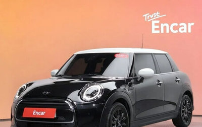 MINI Hatch, 2022 год, 1 850 000 рублей, 1 фотография