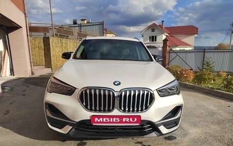 BMW X1, 2022 год, 2 700 000 рублей, 3 фотография