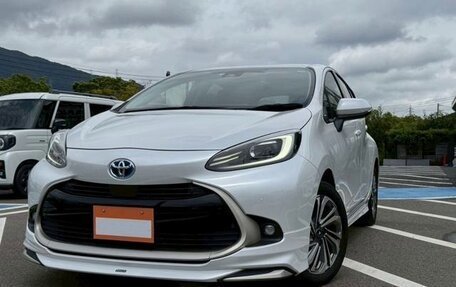 Toyota Aqua, 2023 год, 1 218 000 рублей, 2 фотография
