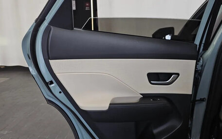 Hyundai Kona, 2023 год, 1 768 000 рублей, 29 фотография