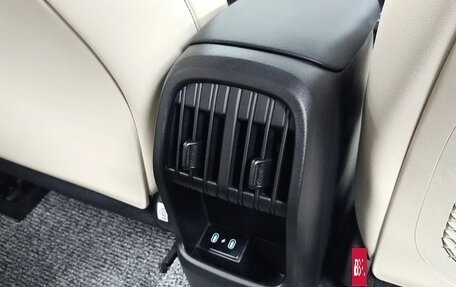 Hyundai Kona, 2023 год, 1 768 000 рублей, 33 фотография