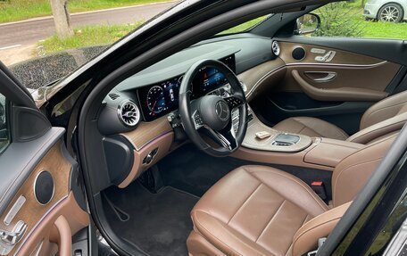 Mercedes-Benz E-Класс, 2020 год, 4 825 000 рублей, 7 фотография