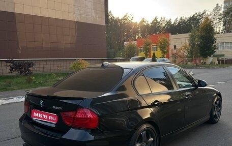 BMW 3 серия, 2011 год, 1 200 000 рублей, 1 фотография