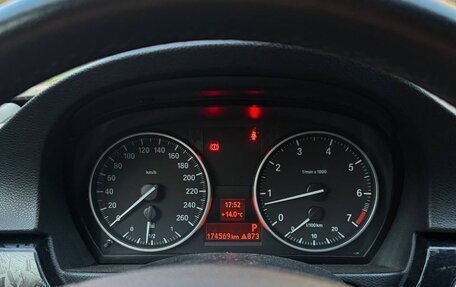 BMW 3 серия, 2011 год, 1 200 000 рублей, 9 фотография
