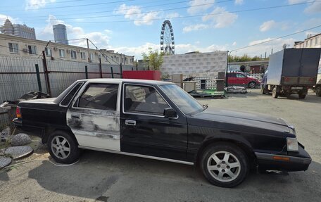 Mitsubishi Debonair II, 1987 год, 140 000 рублей, 4 фотография