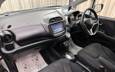 Honda Fit III, 2010 год, 999 000 рублей, 13 фотография