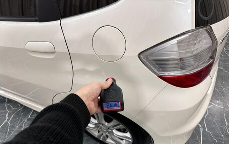 Honda Fit III, 2010 год, 999 000 рублей, 24 фотография