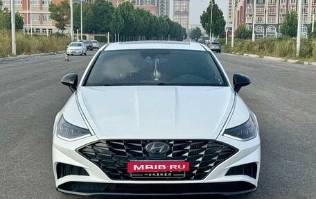 Hyundai Sonata VIII, 2023 год, 2 000 000 рублей, 3 фотография