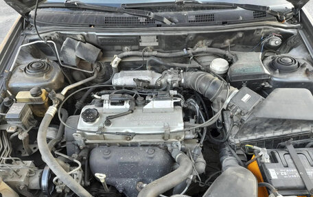 Mitsubishi Carisma I, 2003 год, 230 000 рублей, 3 фотография