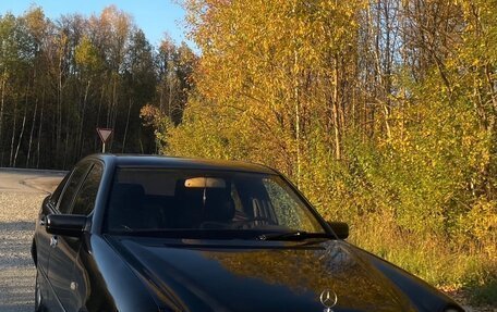Mercedes-Benz E-Класс, 1997 год, 199 999 рублей, 2 фотография