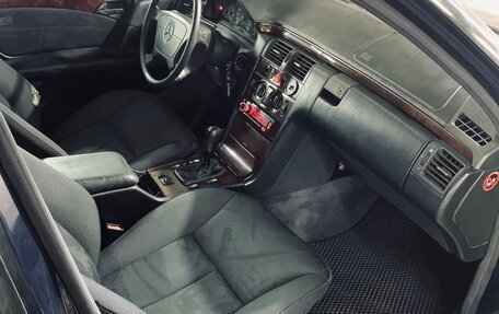 Mercedes-Benz E-Класс, 1997 год, 199 999 рублей, 8 фотография