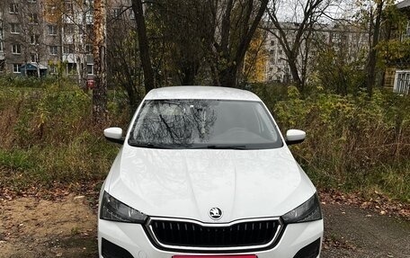 Skoda Rapid II, 2022 год, 1 650 000 рублей, 1 фотография