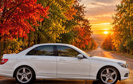 Mercedes-Benz C-Класс, 2012 год, 1 286 000 рублей, 2 фотография