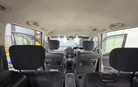 Nissan Serena IV, 2013 год, 1 530 000 рублей, 17 фотография