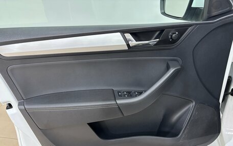 Skoda Rapid I, 2019 год, 1 500 000 рублей, 10 фотография