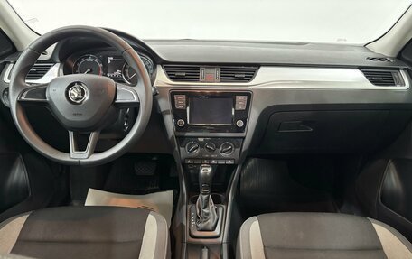 Skoda Rapid I, 2019 год, 1 500 000 рублей, 13 фотография