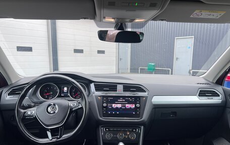 Volkswagen Tiguan II, 2017 год, 2 750 000 рублей, 13 фотография