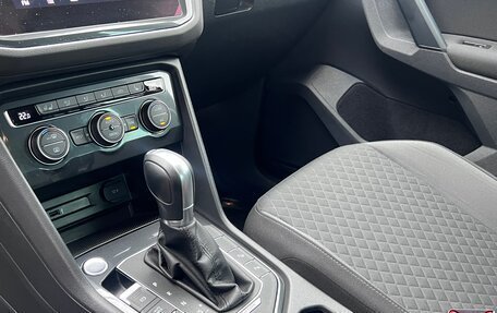 Volkswagen Tiguan II, 2017 год, 2 750 000 рублей, 14 фотография