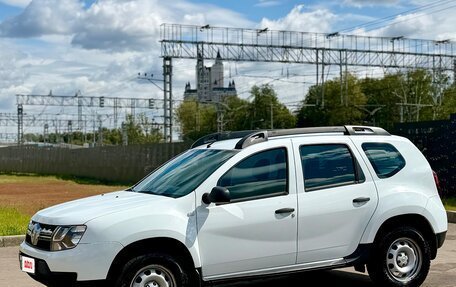 Renault Duster I рестайлинг, 2015 год, 965 000 рублей, 2 фотография