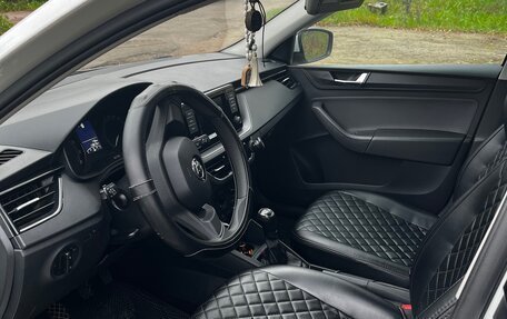 Skoda Rapid II, 2022 год, 1 650 000 рублей, 4 фотография