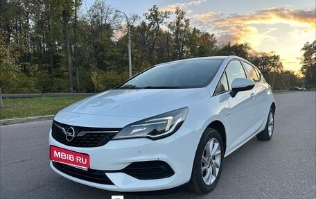 Opel Astra K, 2020 год, 1 380 000 рублей, 1 фотография