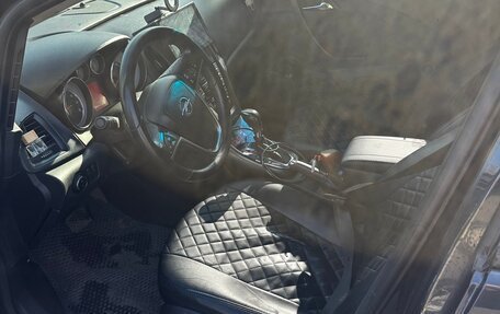 Opel Astra J, 2011 год, 700 000 рублей, 6 фотография