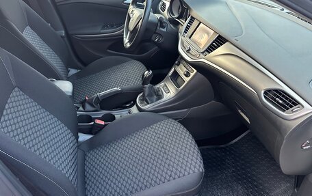 Opel Astra K, 2020 год, 1 380 000 рублей, 5 фотография
