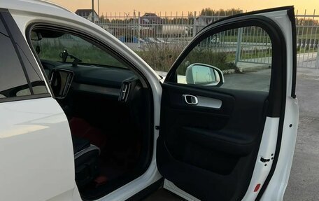 Volvo XC40 I, 2021 год, 3 500 000 рублей, 9 фотография