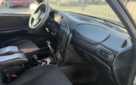 Chevrolet Niva I рестайлинг, 2016 год, 389 000 рублей, 11 фотография