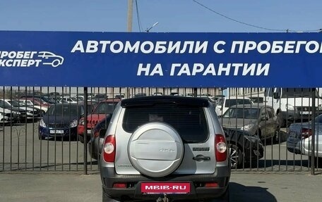 Chevrolet Niva I рестайлинг, 2016 год, 389 000 рублей, 7 фотография