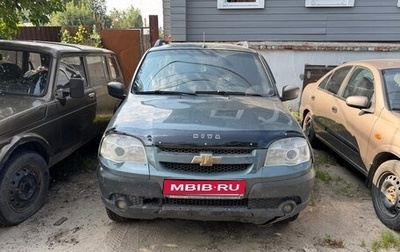 Chevrolet Niva I рестайлинг, 2013 год, 235 000 рублей, 1 фотография