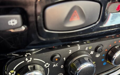 Renault Duster I рестайлинг, 2013 год, 980 000 рублей, 17 фотография