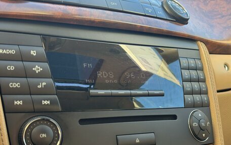 Mercedes-Benz CLS, 2007 год, 1 600 000 рублей, 15 фотография