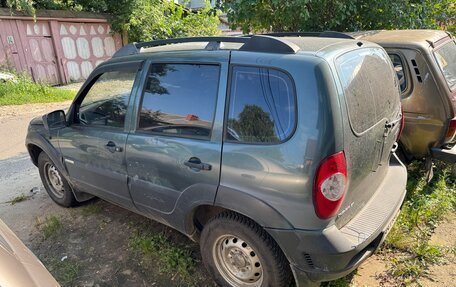 Chevrolet Niva I рестайлинг, 2013 год, 235 000 рублей, 5 фотография