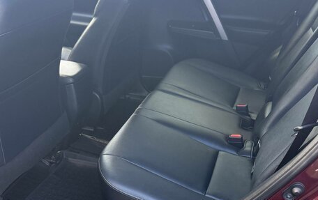 Toyota RAV4, 2018 год, 2 650 000 рублей, 24 фотография