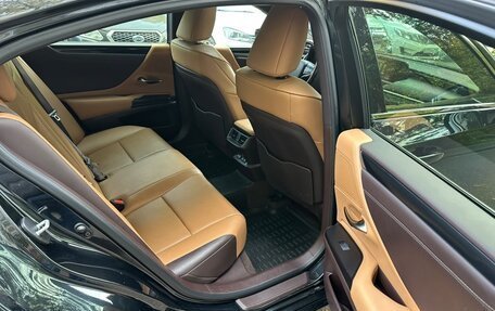 Lexus ES VII, 2020 год, 3 900 000 рублей, 11 фотография