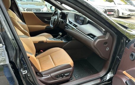 Lexus ES VII, 2020 год, 3 900 000 рублей, 10 фотография