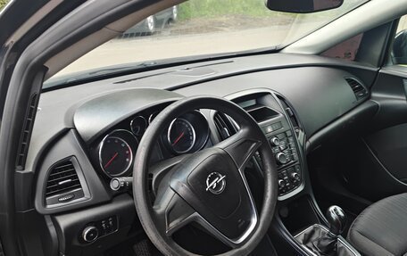 Opel Astra J, 2013 год, 650 000 рублей, 7 фотография