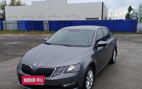 Skoda Octavia, 2020 год, 1 550 000 рублей, 2 фотография