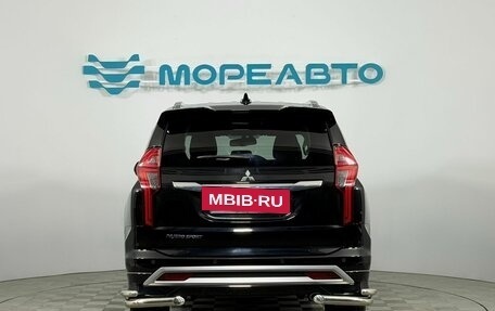 Mitsubishi Pajero Sport III рестайлинг, 2021 год, 3 990 000 рублей, 6 фотография