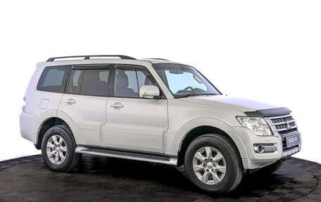 Mitsubishi Pajero IV, 2018 год, 2 900 000 рублей, 3 фотография