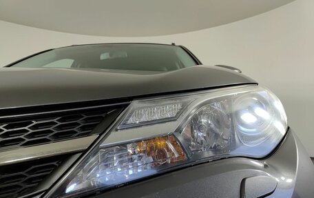 Toyota RAV4, 2013 год, 1 670 000 рублей, 21 фотография