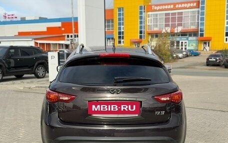 Infiniti FX II, 2013 год, 1 780 000 рублей, 6 фотография