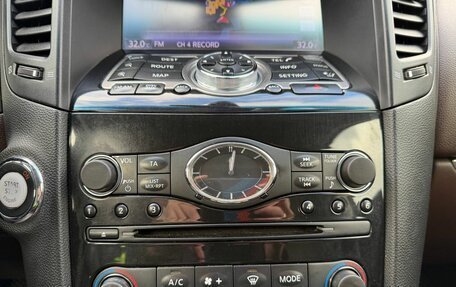 Infiniti FX II, 2013 год, 1 780 000 рублей, 29 фотография